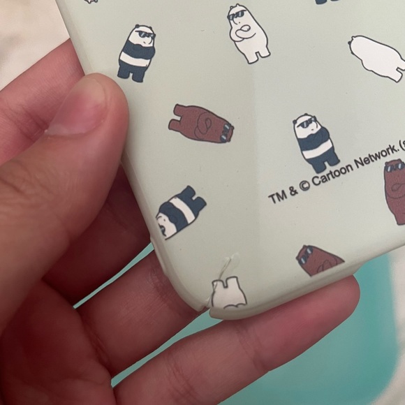 IPHONE XR: TM and Cartoon Network case. - Picture 4 of 6